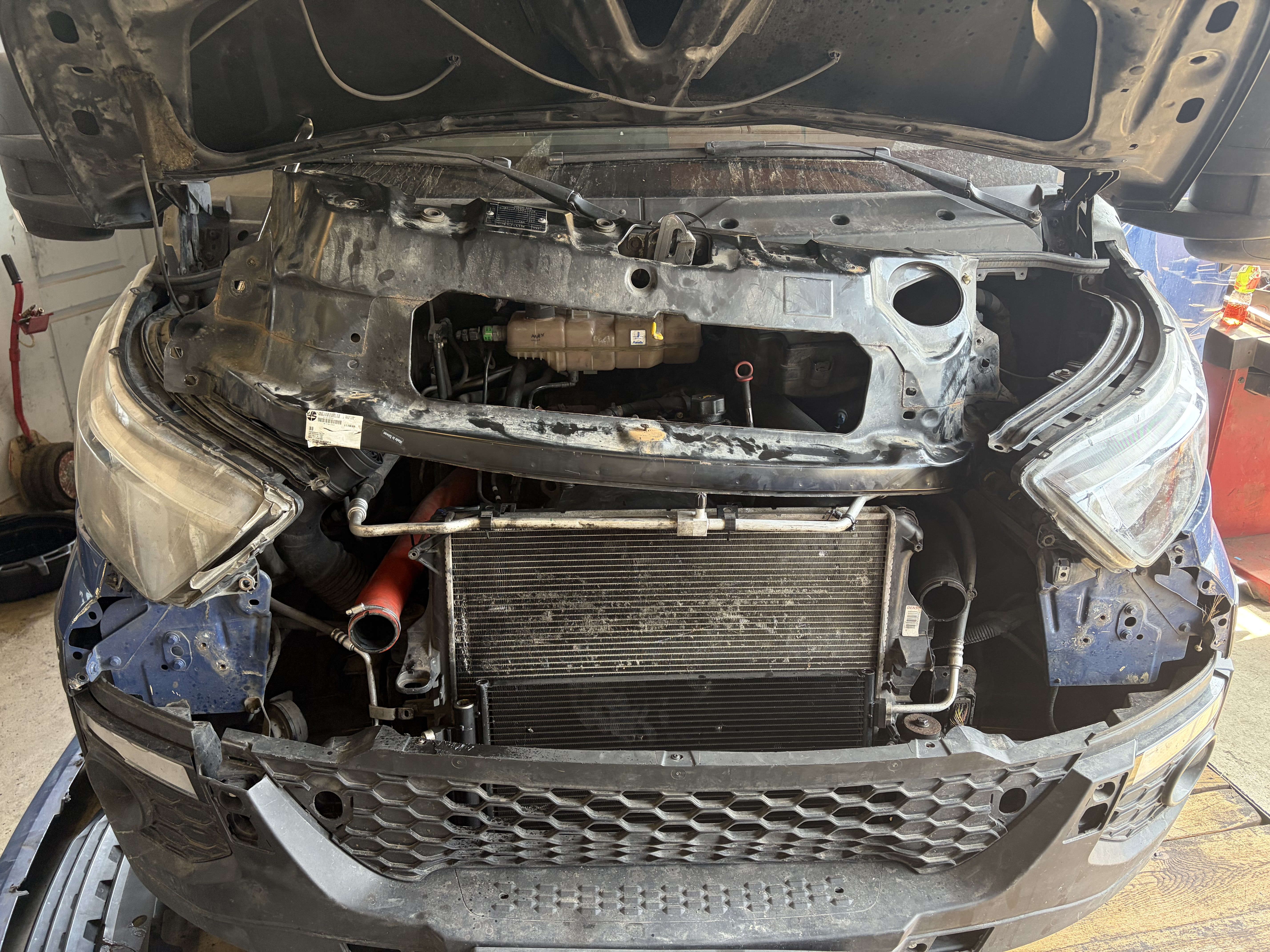 Iveco Daily Intercooler (Töltőlevegő Hűtő) Csere